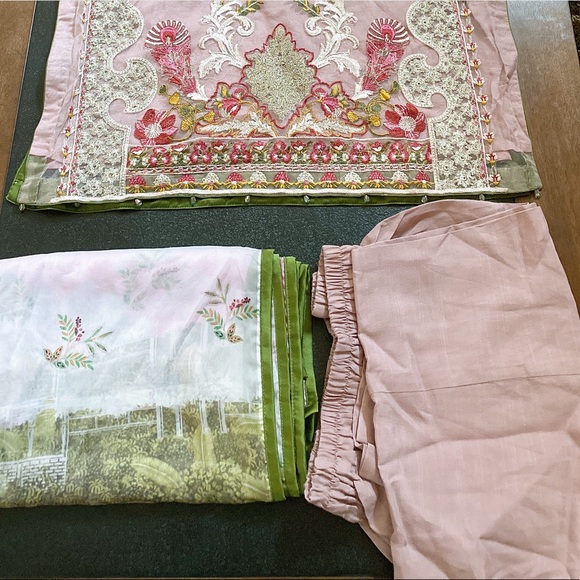 chiffon/net embroidered Pakistani/Indian - Picture 2 of 2